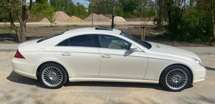 Mercedes-Benz CLS cena 95000 przebieg: 24000, rok produkcji 2006 z Łódź małe 211